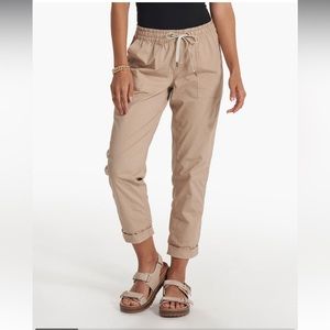 Never worn Vuori pants!